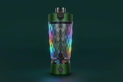 Grüner Blender mit RGB LED auf smaragdgrünem Hintergrund